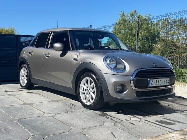 Mini One * 1.5i * PDC * Navi * Caméra, Autos, Mini, Achat, Euro 6, Entreprise, Boîte manuelle