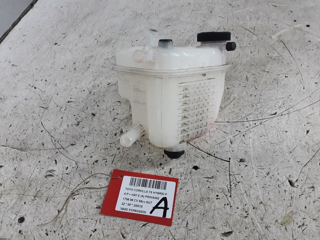 EXPANSIERESERVOIR Toyota Corolla (E21) (01-2019/-), Gebruikt, Mevr. I. Hauben, Toyota, Rue de l'Espoir 34 34
4030  GRIVEGNÉE, BE