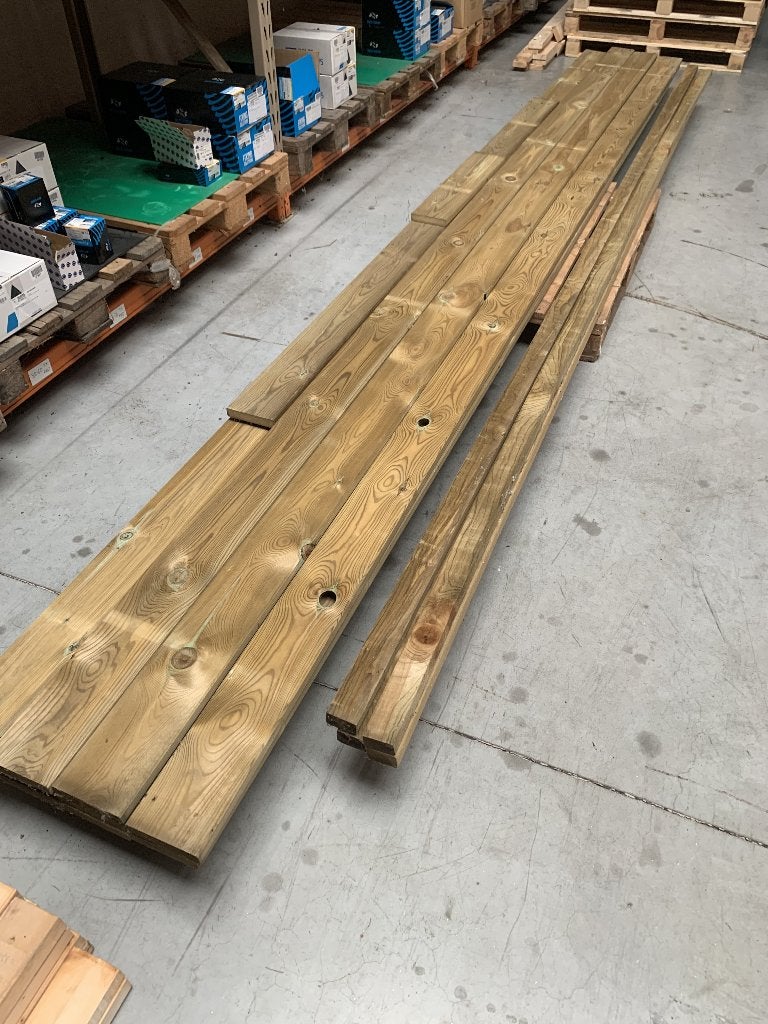 Lot terrasplanken (28x145x5100) + onderliggers, Tuin en Terras, Ophalen, Nieuw, Hout