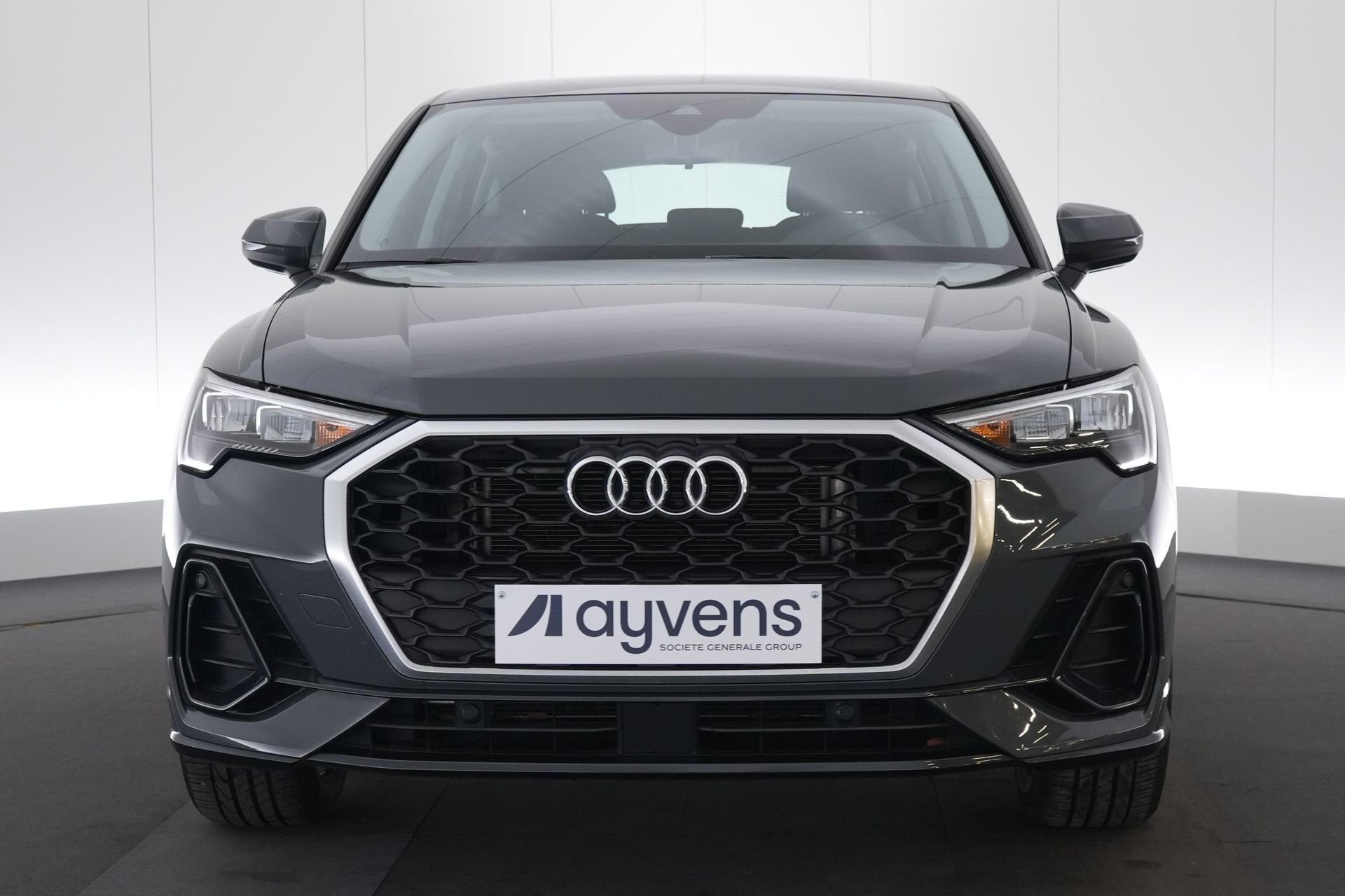 (2DPC090) AUDI Q3 SPORTBACK, Auto's, Stof, Bluetooth, 149 g/km, Bedrijf