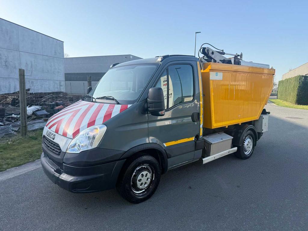 IVECO - 2013 - CAMION POUBELLE QUOTIDIEN - IS35SI2AA - Voitu, Autos, Autos Autre, Euro 5, Achat, Entreprise, Boîte manuelle