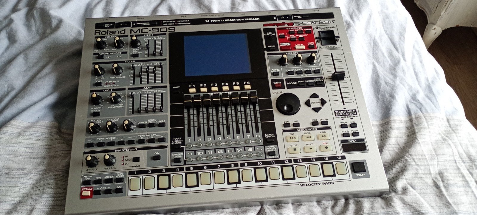 Roland MC-909, Muziek en Instrumenten, Ophalen, Gebruikt, Roland