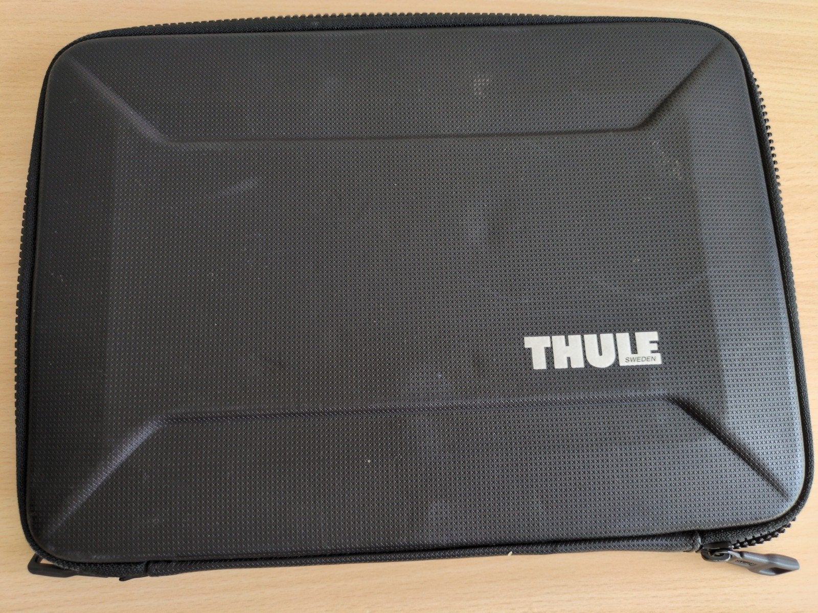 Housse pour ordinateur portable Thule pour MacBook Air et Pr, Informatique & Logiciels, Housses d'ordinateur portable, Utilisé