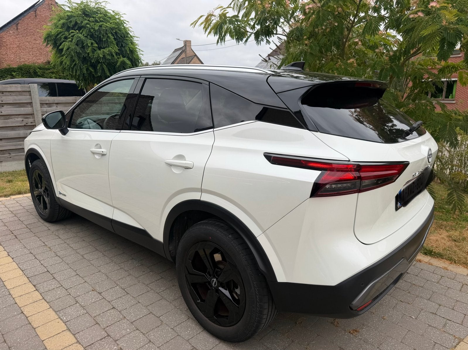Nissan Qashqai e-POWER Édition KURO — 2024, Achat, Entretenue par le concessionnaire, 1300 cm³, 5 portes