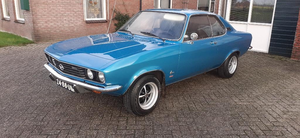 OPEL MANTA 1.6 S, Autos, 2 places, Boîte manuelle, Noir, 2 portes