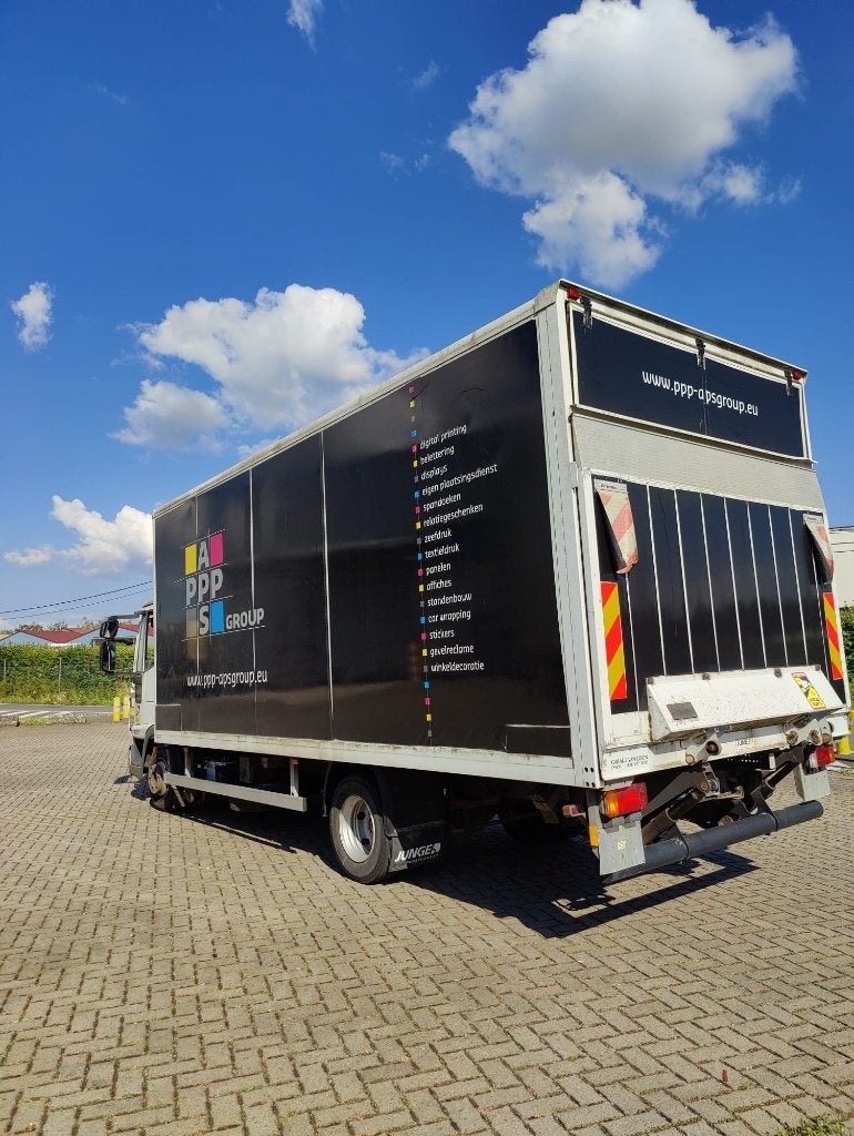 IVECO AVEC COFFRE À MEUBLES À HAYON SEULEMENT 128 000 KM, Autos, Camionnettes & Utilitaires, Particulier, Iveco, Euro 5, Propulsion arrière