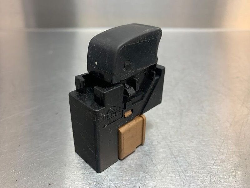 RAAMSCHAKELAAR Subaru Impreza II (GD) (01-2000/06-2009), Gebruikt, Subaru