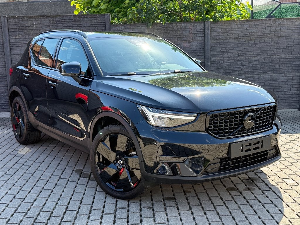Volvo XC40 B3 MHEV Black Edition "Automaat/Camera/Navigatie", Auto's, Automaat, 4 deurs, Stof, Euro 6
