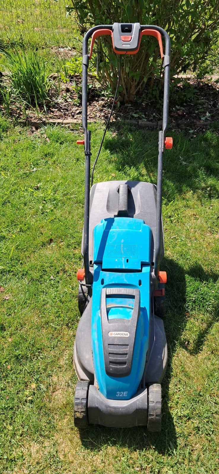 Tondeuse à gazon électrique Gardena, 30 à 39 cm, Enlèvement, Utilisé, Bac de ramassage