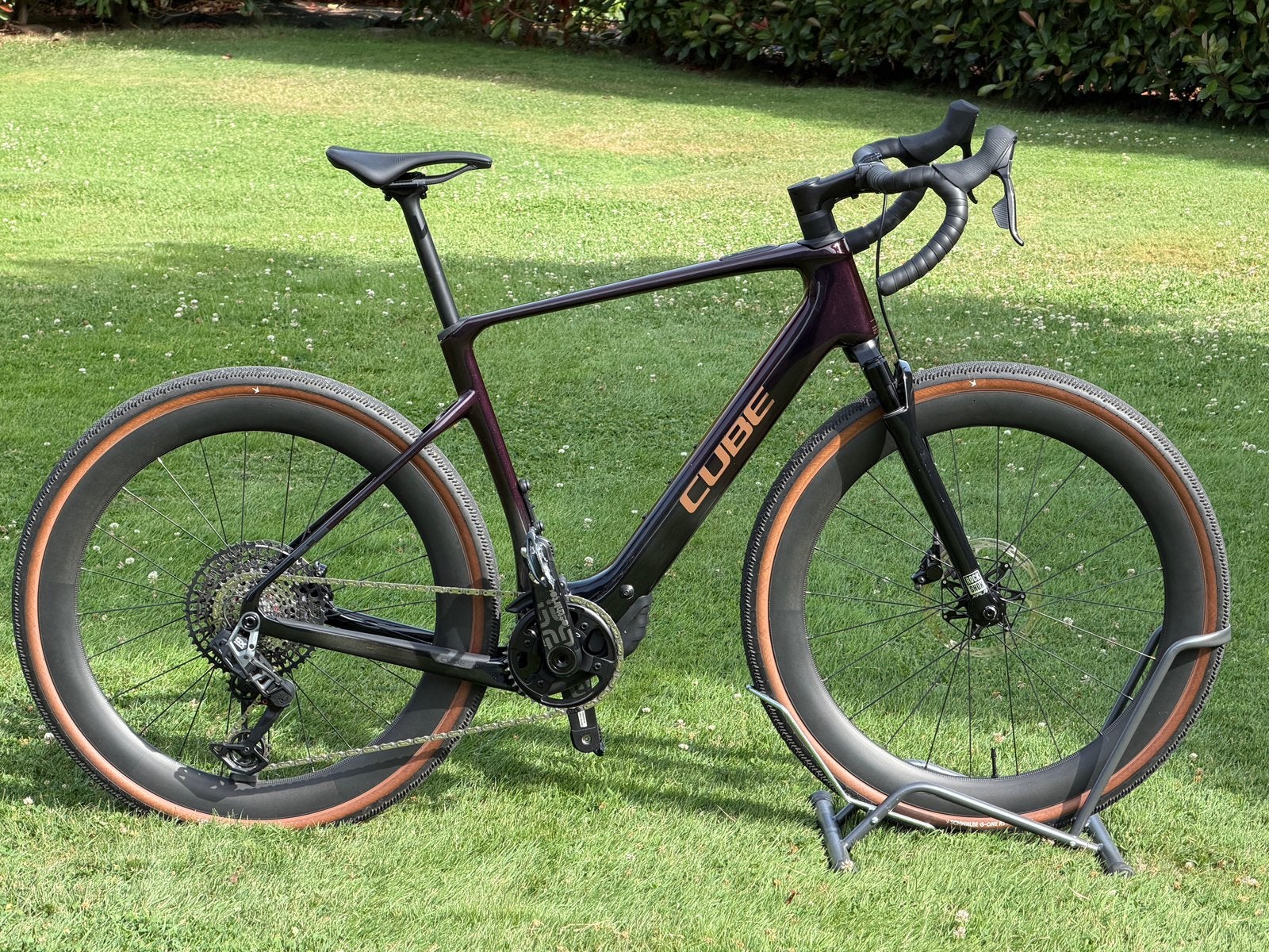 CUBE NUROAD HYBRID C:62 SLT 400X, Fietsen en Brommers, Elektrische fietsen, Zo goed als nieuw, Cube, 55 tot 59 cm, 50 km per accu of meer