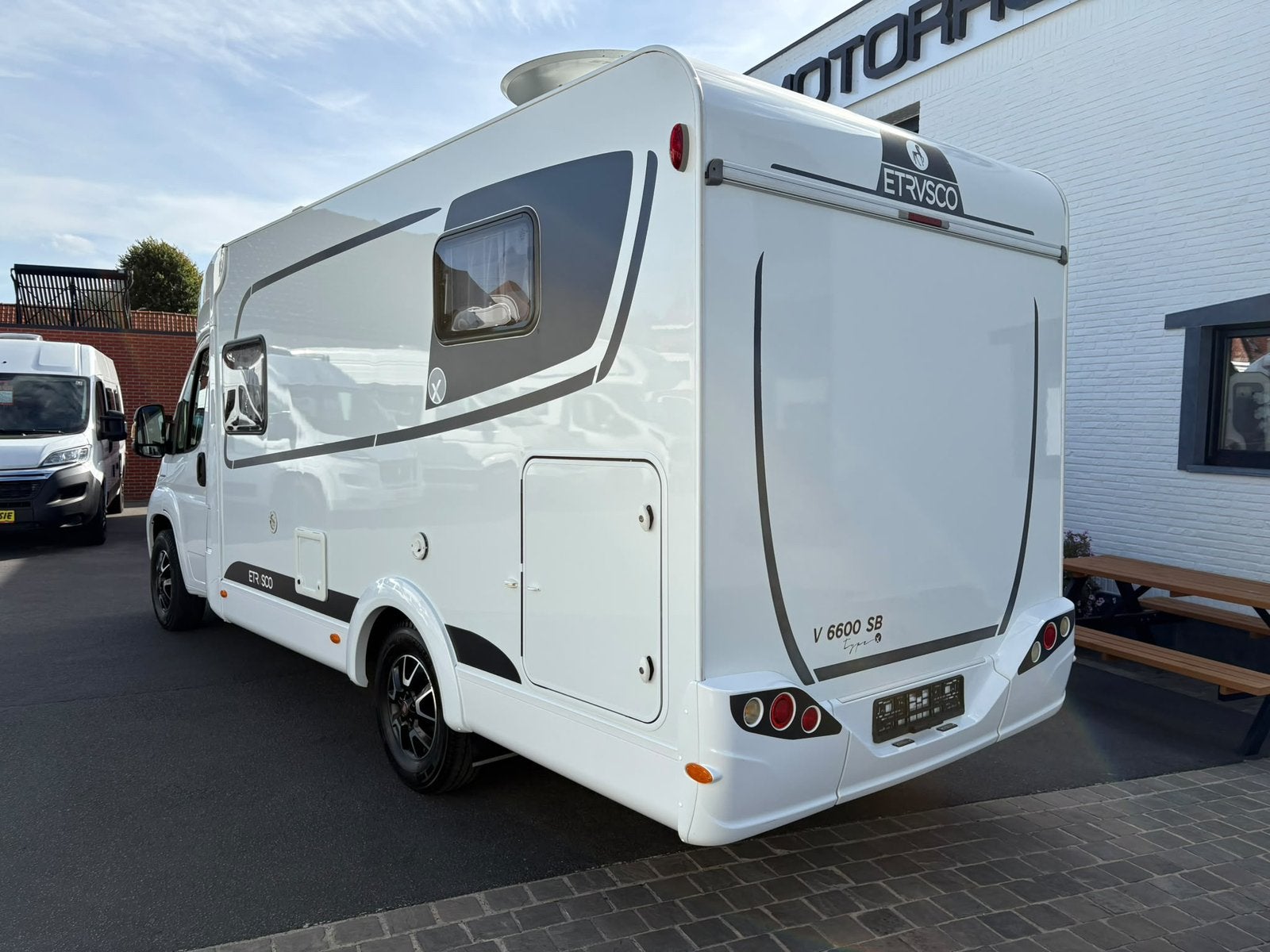 Fiat Ducato Laika Etrusco V6600 SB, Ringverwarming, Fiat, Bedrijf, Etrusco