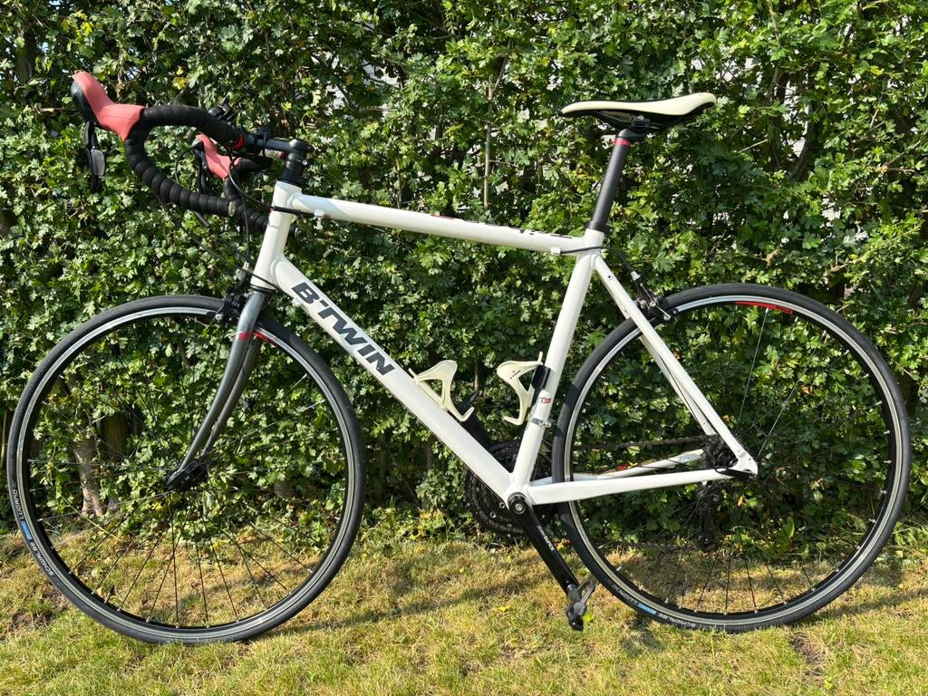 B-TWIN TRIBAN 3 race fiets L, Frein sur jante, Aluminium, 57 à 61 cm, Comme neuf