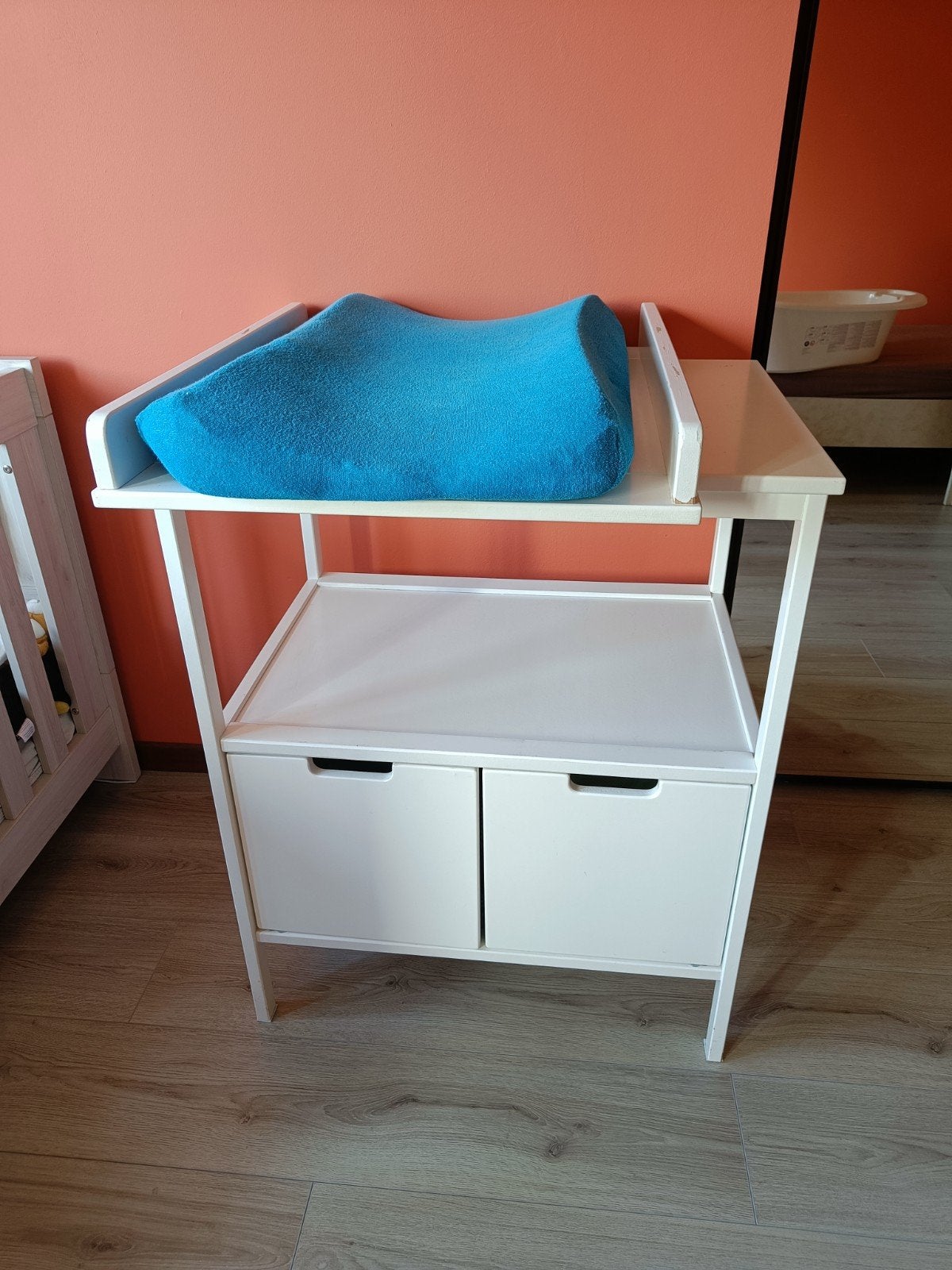 Table à langer avec armoire en-dessous, Enfants & Bébés, Enlèvement