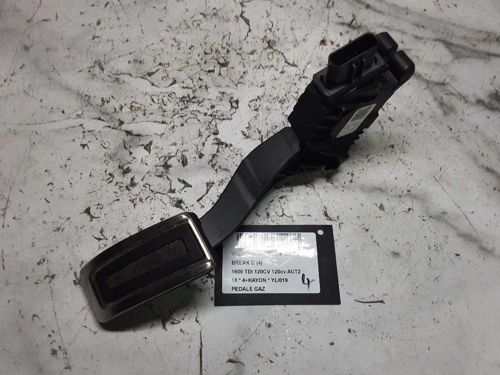 GASPEDAAL Volkswagen Passat Variant (3G5) (5Q1723503H), Gebruikt, Volkswagen, Mevr. I. Hauben, Rue de l'Espoir 34 34
4030  GRIVEGNÉE, BE