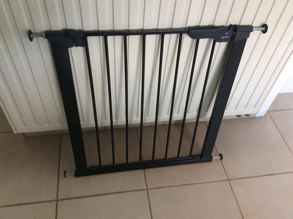 Support BabyDan de 73,5 cm à 79,5 cm, Enlèvement ou Envoi, Métal ou Fer, Barrière de sécurité