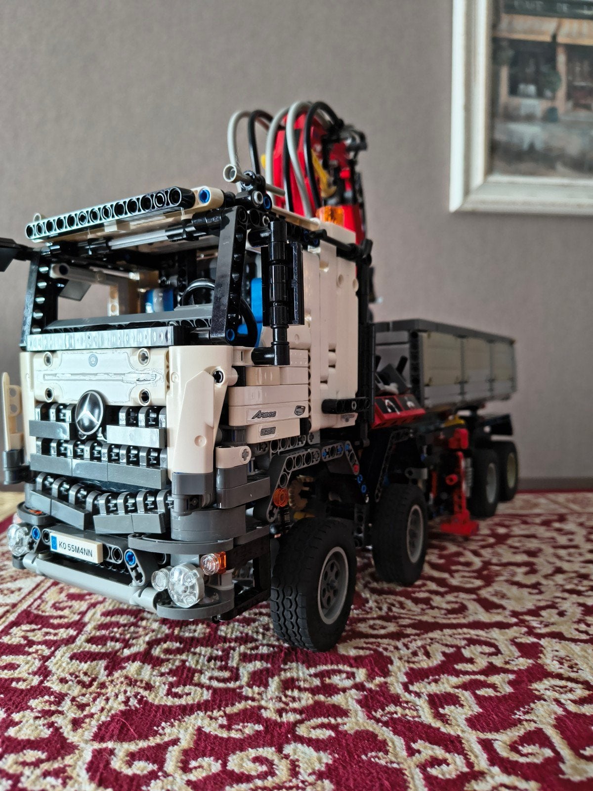 Lego Mercedes Arocs, Groter dan 1:32, Zo goed als nieuw, Truck, Ophalen