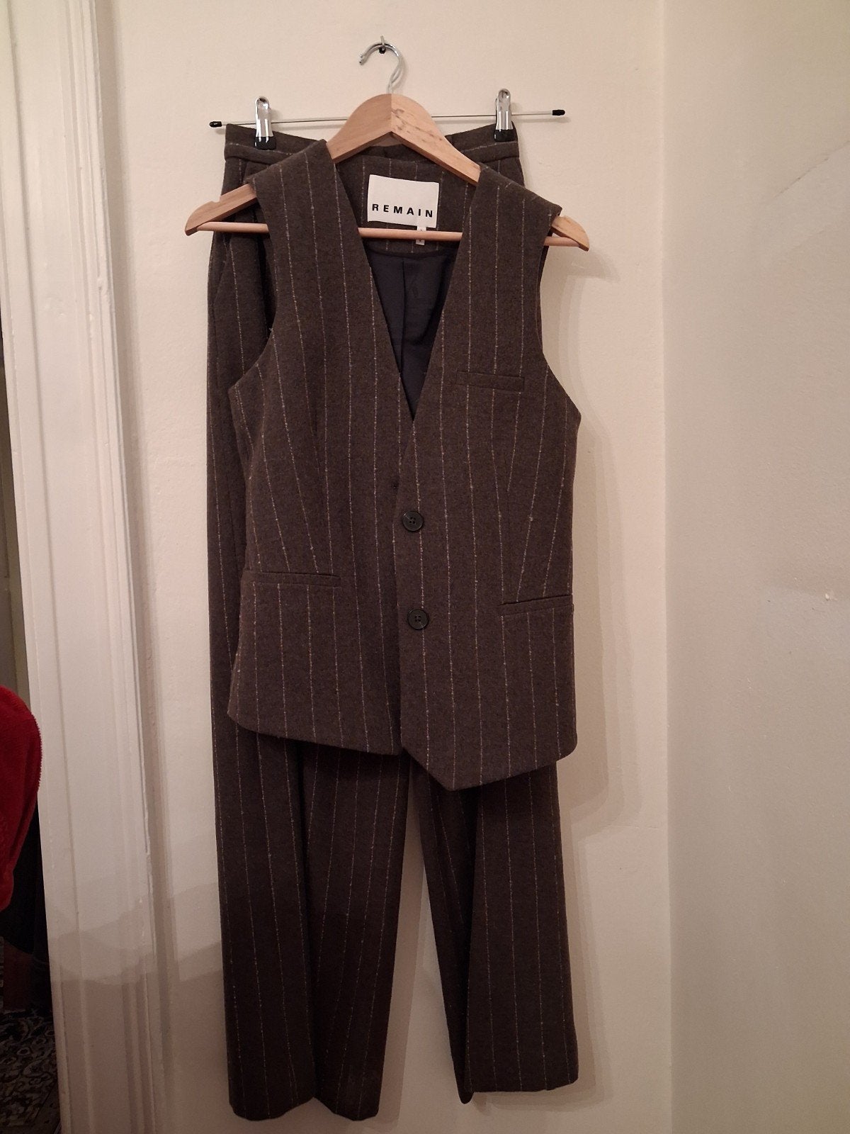REMAIN Suit Set, Remain, Enlèvement ou Envoi, Taille 36 (S), Brun