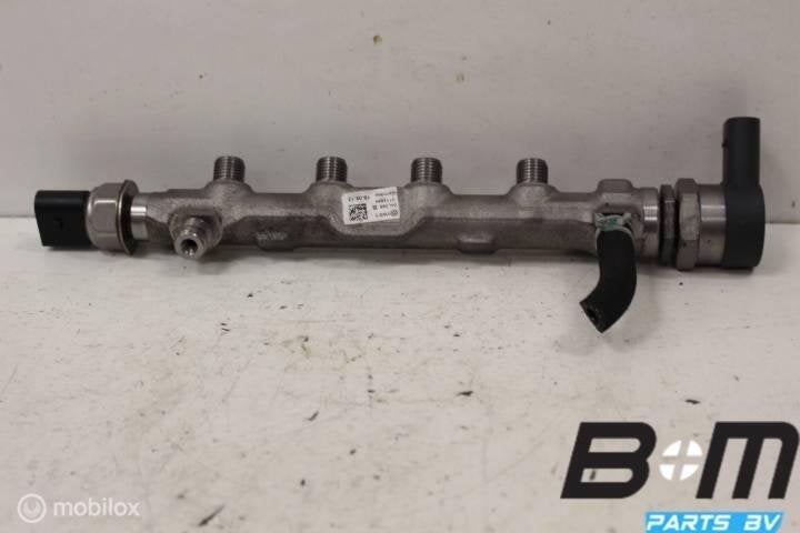 Brandstofrail VW Golf 7 1.6TDI CLH 04L130089G, Autos : Pièces & Accessoires, Systèmes à carburant, Utilisé