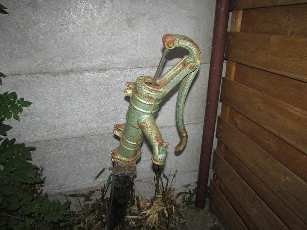 Gietijzeren handpomp, Tuin en Terras, Waterpompen, Gebruikt, Handmatig, Ophalen