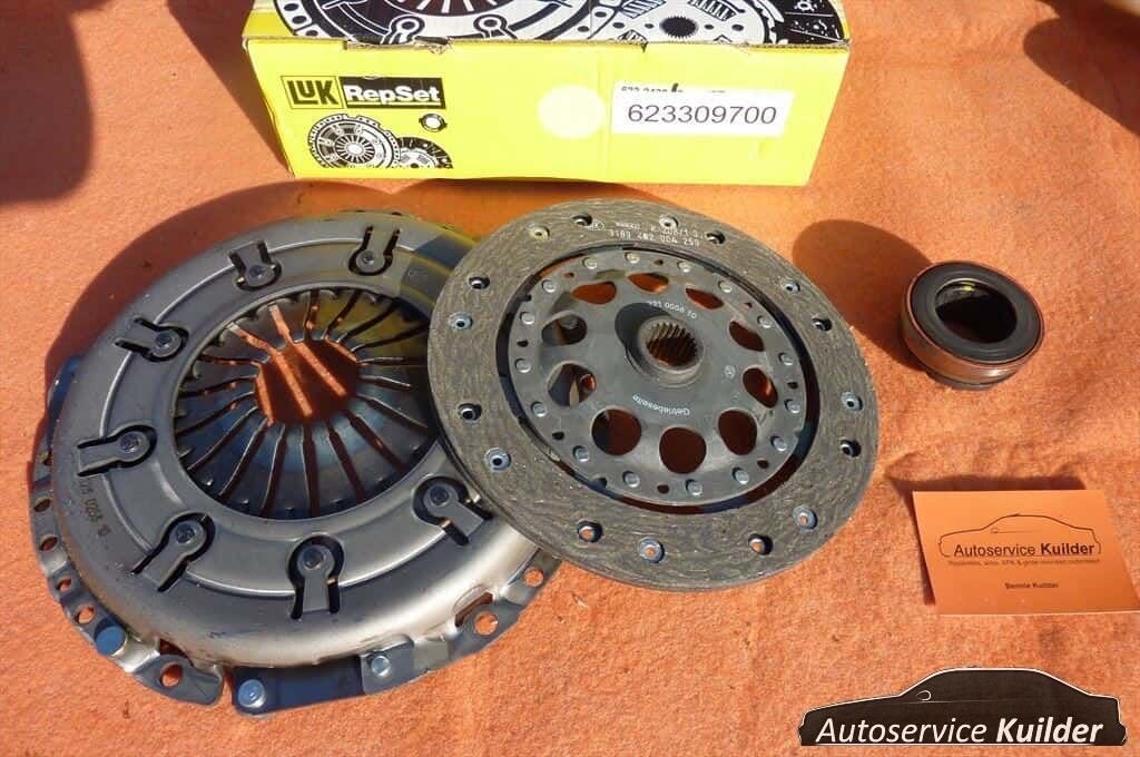 Koppelingset Audi A4  VW Passat 1,6 benzine Nieuw LUK,Systee, Neuf, -, Audi, -
