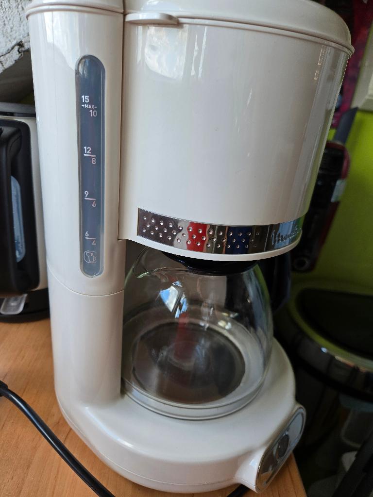 MOULINEX FG381A10 Soleil Ivoor koffiezetapparaat, 10 kopjes of meer, Koffiemachine, Gemalen koffie, Ophalen of Verzenden