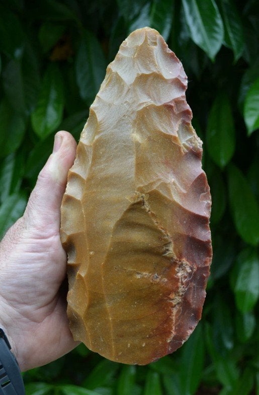 Rare nucléus en jaspe de Fontmaure, Verzenden