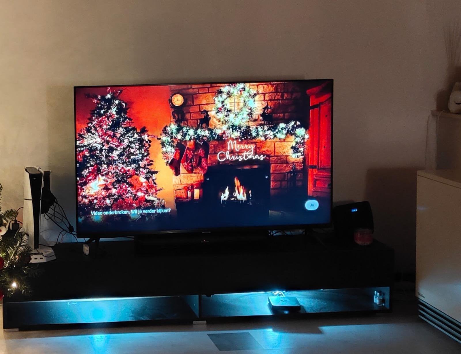 TV-Meubel  Mat zwart  140 cm, Ophalen, Gebruikt, Met lade(s), 100 tot 150 cm