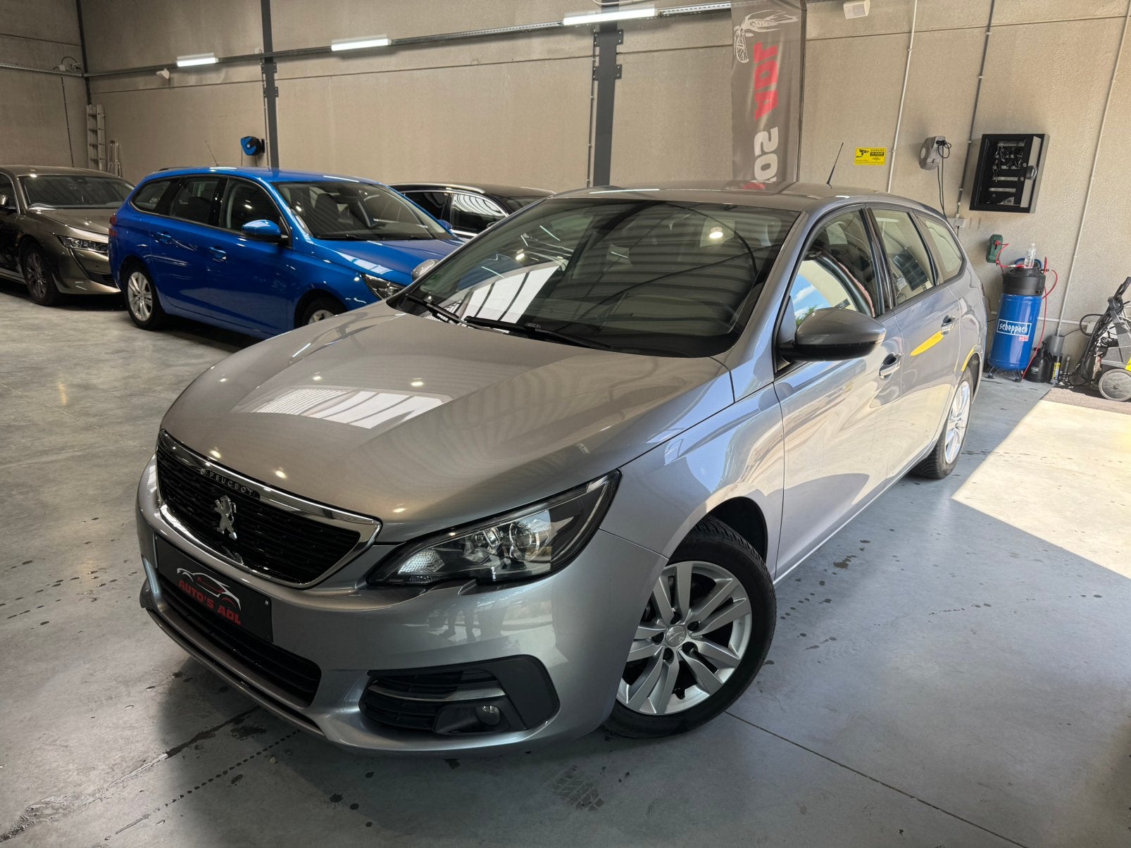 Peugeot 308 1.5 HDI/VIRTUAL/CAMERA/DAB+/OHB/GARANTIE, Auto's, Voorwielaandrijving, Stof, 4 cilinders, Bedrijf