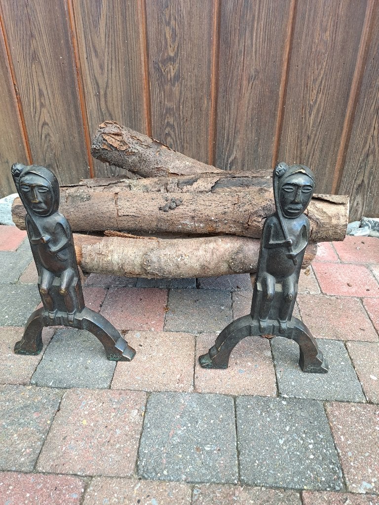 Paar bronzen ijzer andirons van Anton Prinner rond 1930, Ophalen, Brons