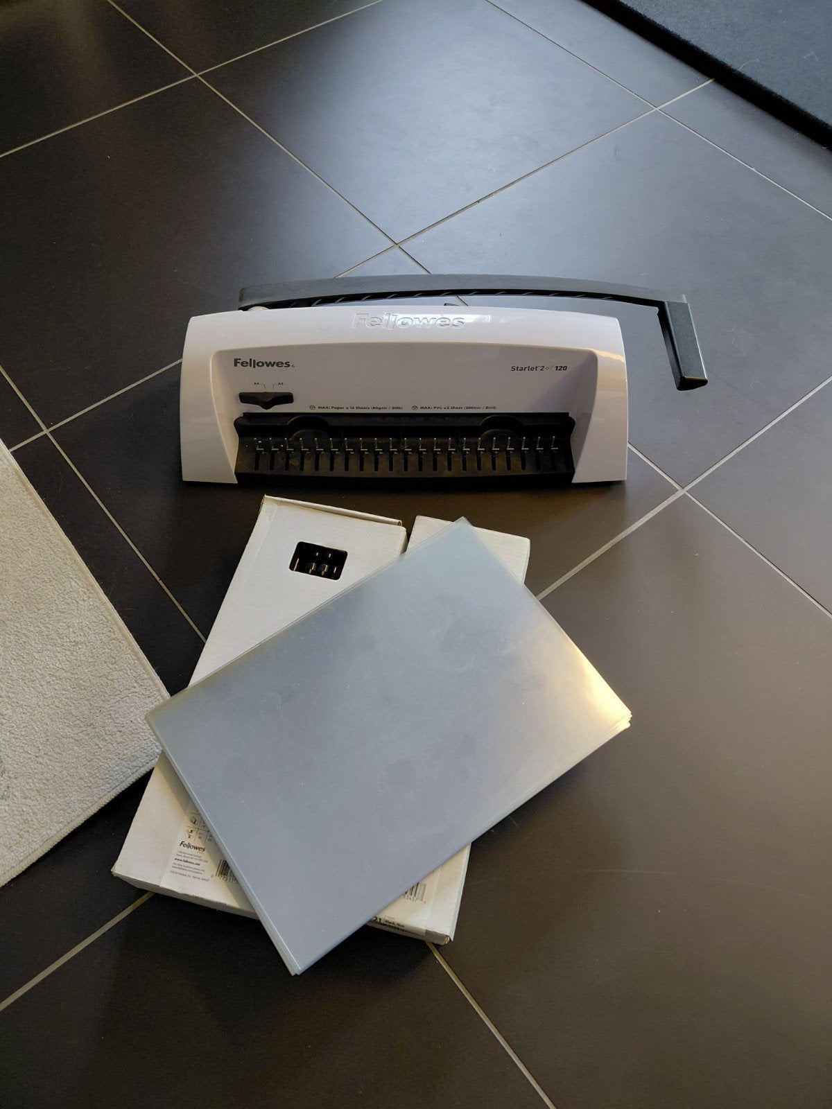 Fellowes Starlet 2 120 inbindtoestel incl ruggen en bladen, Divers, Enlèvement ou Envoi, Comme neuf