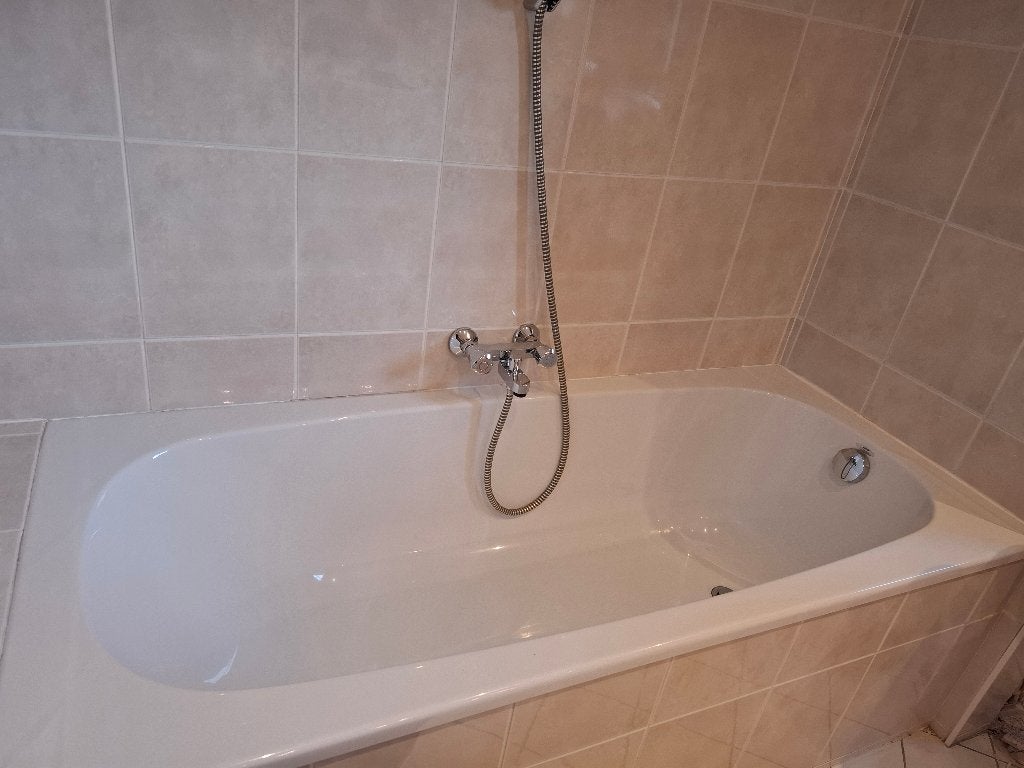 Ligbad, Ophalen, Zo goed als nieuw, Met bad