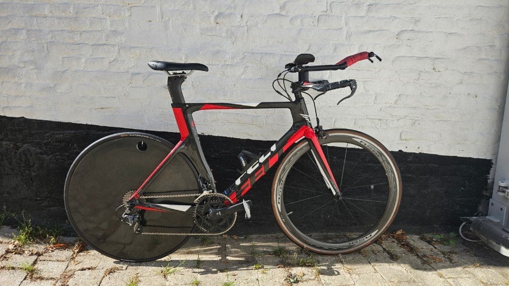 Felt B14 Triathlon / CLM Taille 56, Autres marques, 10 à 15 vitesses, Frein sur jante, Enlèvement