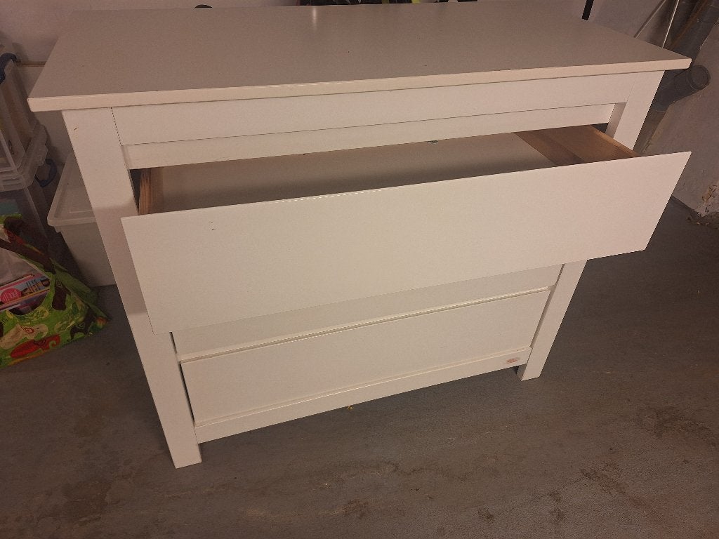 Witte Troll-commode kast met 3 laden – baby- of kinderkamer, Kinderen en Baby's, Ophalen, Gebruikt, 50 tot 70 cm, 100 cm of meer
