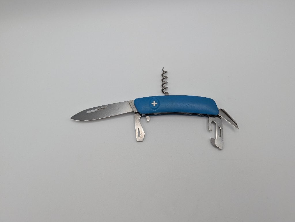 Swiza D03 Blauw zwitsers zakmes, Caravans en Kamperen, Kampeergereedschap, Ophalen of Verzenden, Zo goed als nieuw