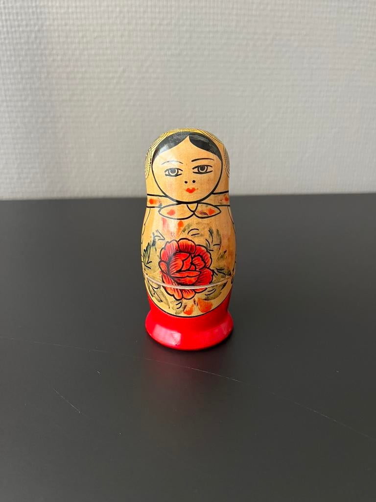 Babushka poppetje, Ophalen, Zo goed als nieuw