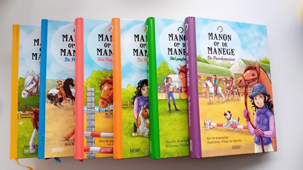 Boeken serie: Manon op de manege, Boeken, Ophalen