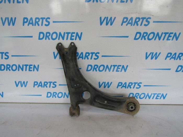 Bras de suspension avant gauche d'un Volkswagen Caddy, Volkswagen, -, 3 mois de garantie, Utilisé