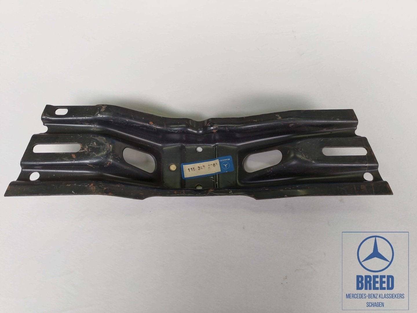 NOS Motor-/bakdrager voor Mercedes-Benz W114 W115 /8, Autos : Pièces & Accessoires, Neuf, -, -, Enlèvement ou Envoi