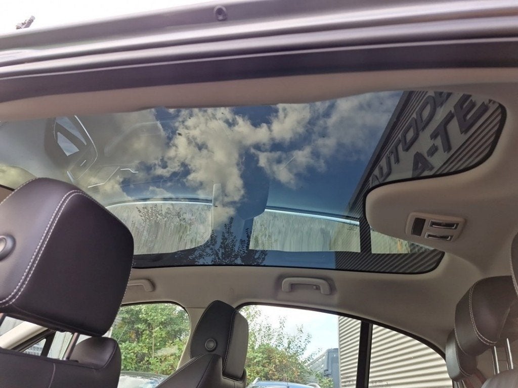 PANORAMADAK Jaguar I-Pace (|T4K1410|J9D350054BA|), Campus Kronberg 7
61476  Kronberg im Taunus, DE, Gebruikt, Jaguar, Jaguar Land Rover Deutschland GmbH