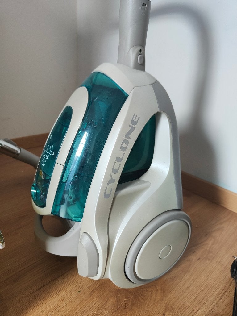 Stofzuiger zonder stofzak HEPA filter, Elektronische apparatuur, Stofzuigers, Ophalen, Overige merken, Zo goed als nieuw, Geschikt voor harde vloeren