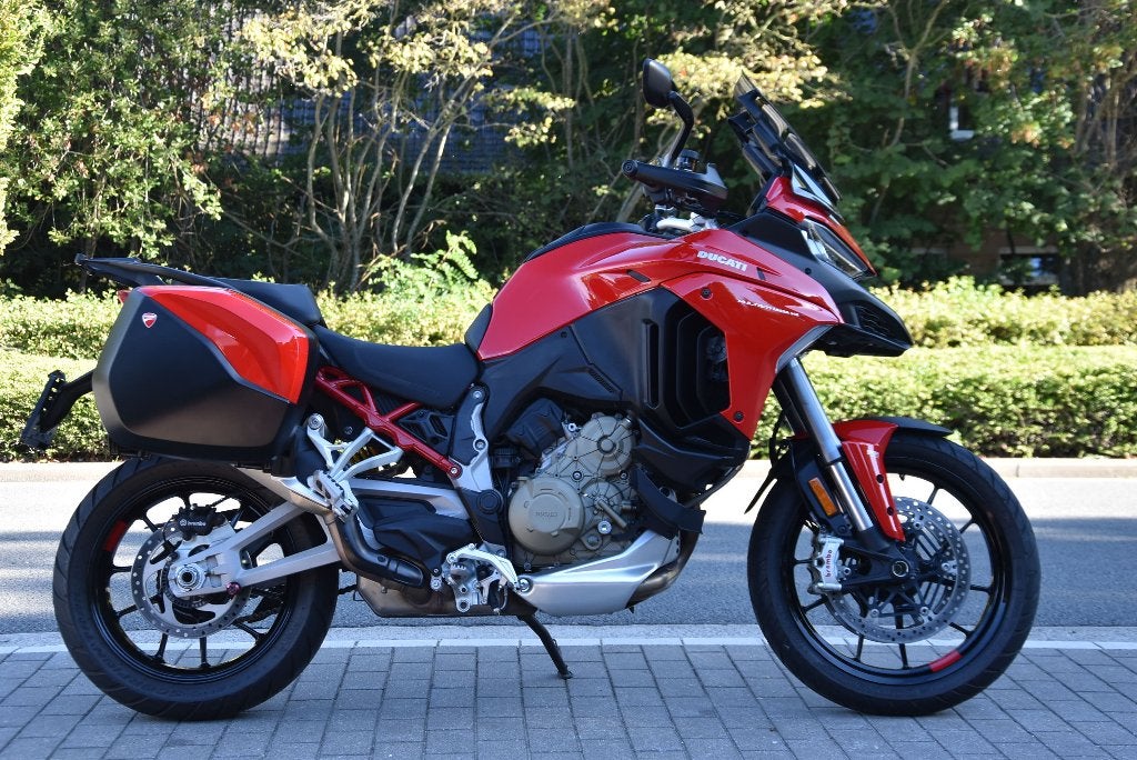 DUCATI - MULTISTRADA  V4 S - PRACHTSTAAT, Motoren, Handvatverwarming, 4 cilinders, Motorrijbewijs A, Meer dan 35 kW