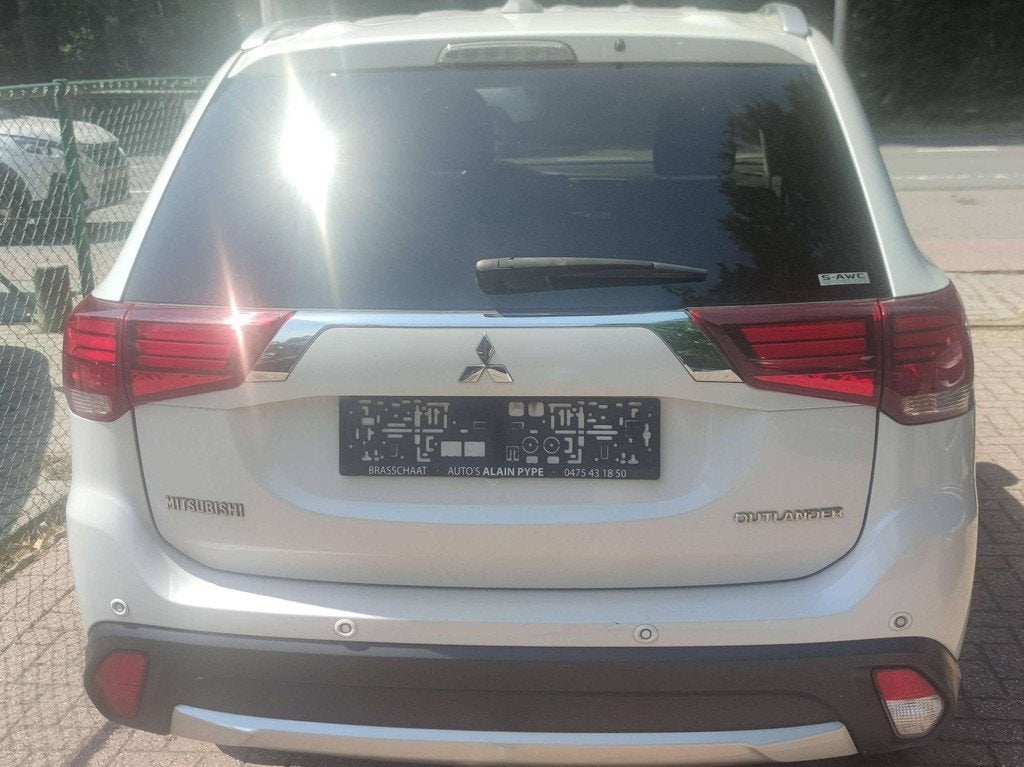 Mitsubishi Outlander Outlander 2.2 DI-D 4WD Diamond Edition, Achat, Outlander, Entreprise, 7 places