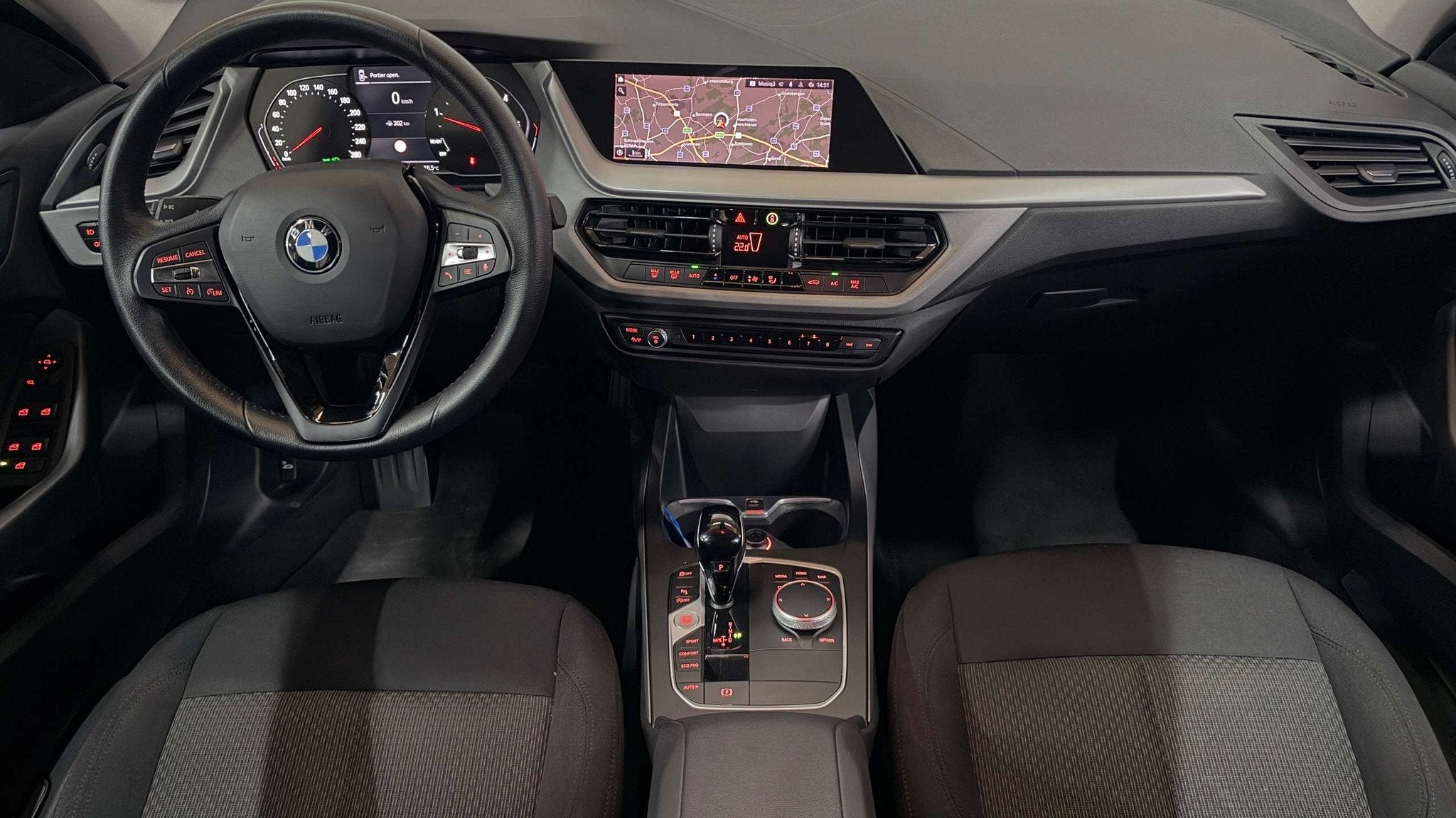 BMW 116 dA | 110.000km | 2021 | Automaat | Garantie, Autos, 1940 kg, Achat, Euro 6, Entreprise