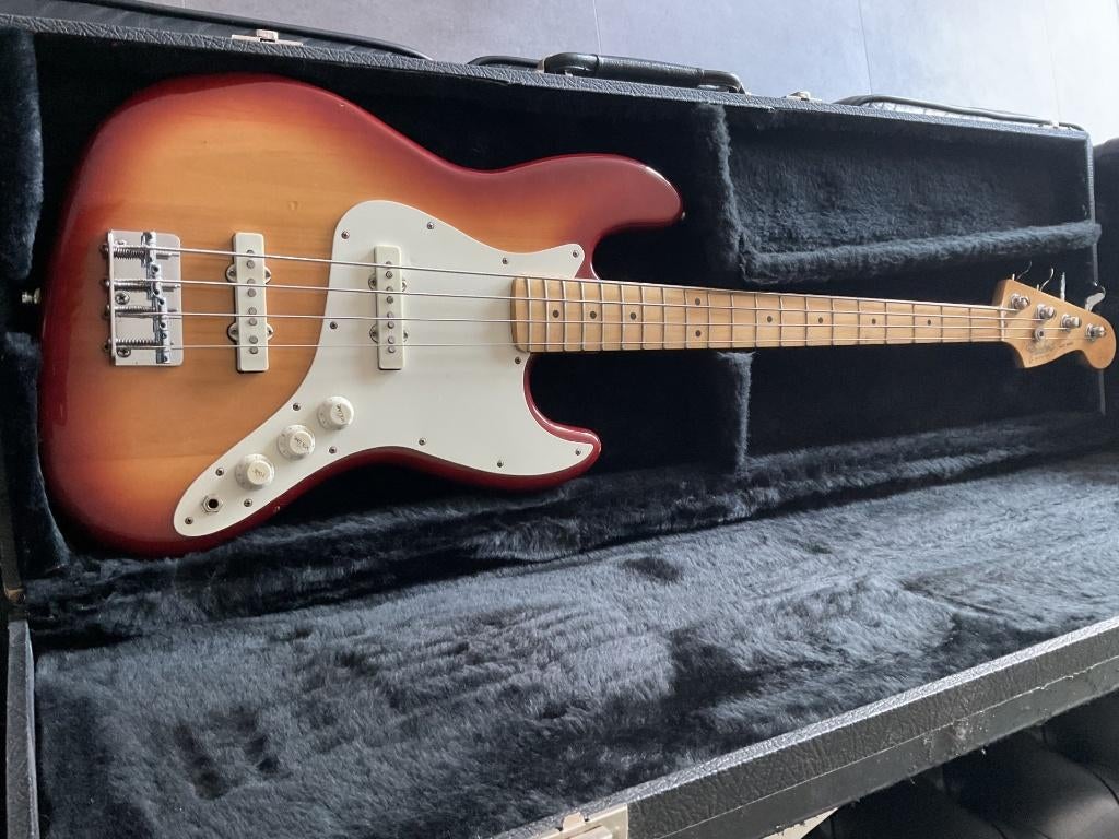 Fender jazz USA, Enlèvement, Utilisé, Électrique