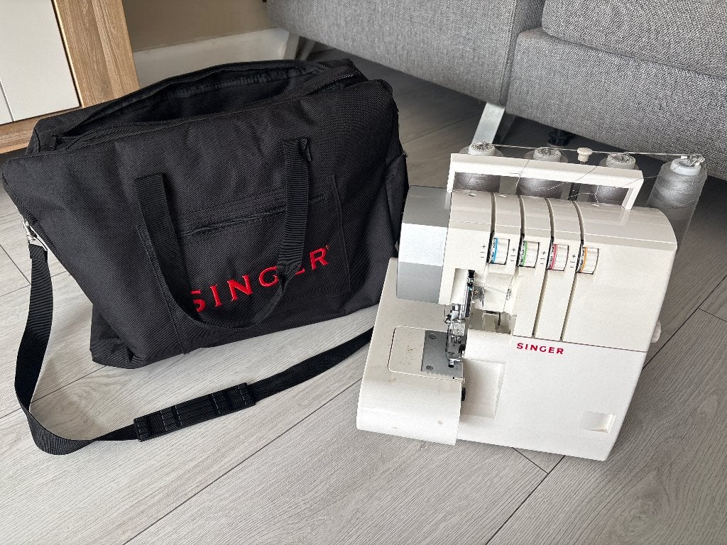 Singer overlock, Enlèvement, Comme neuf, Surjeteuse, Singer