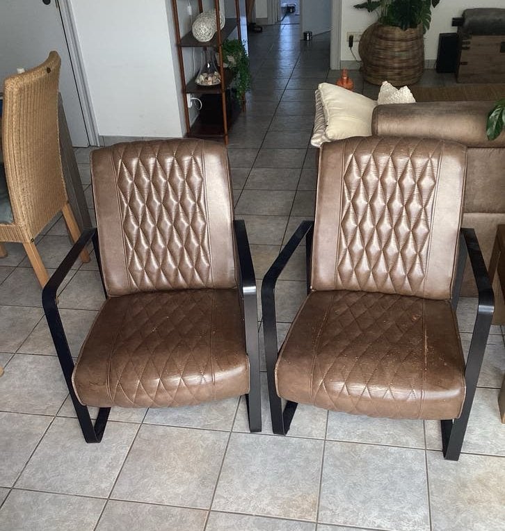 Gratis 2 stoelen - fauteuils, Huis en Inrichting, Fauteuils, Gebruikt, 50 tot 75 cm, Minder dan 75 cm, Ophalen