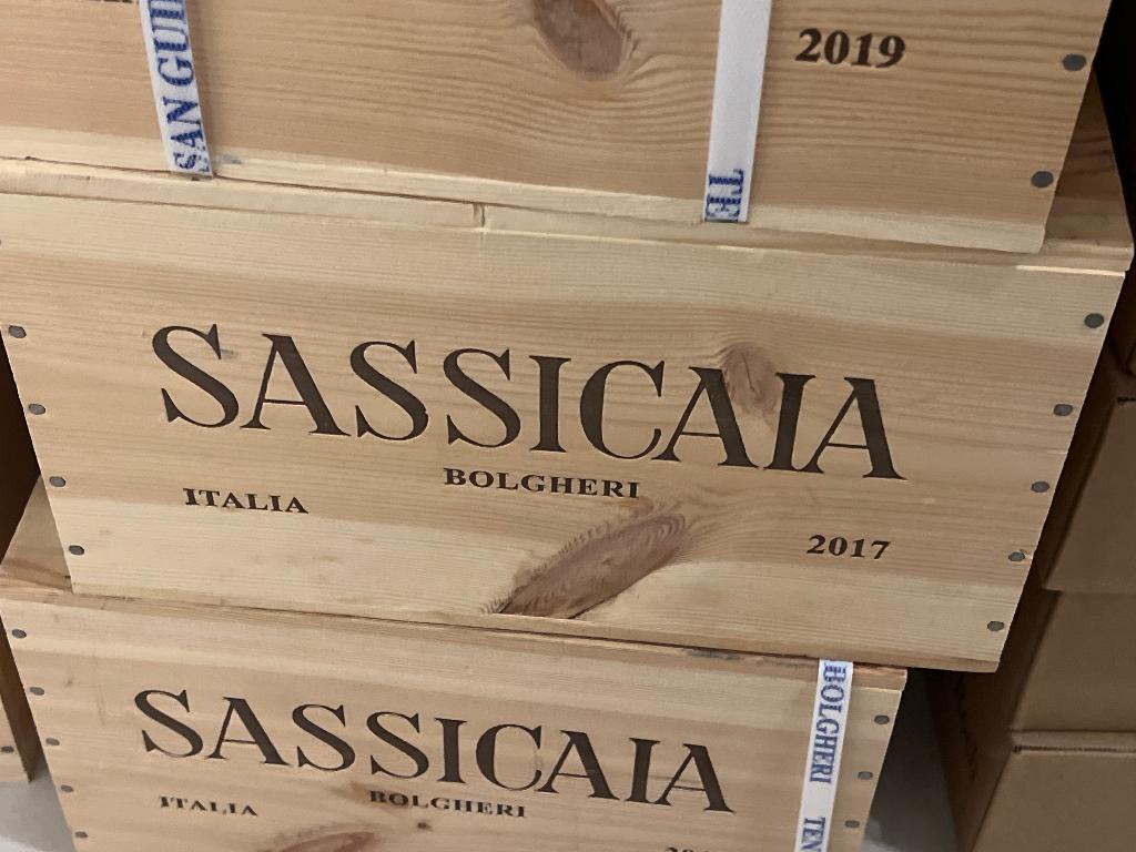 Sassicaia 2017 caisse bois de 6 bouteilles, Neuf, Pleine, Enlèvement, Vin rouge