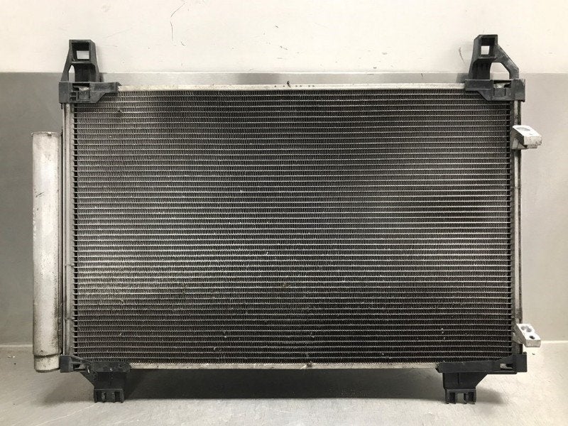 AIRCO RADIATEUR Toyota Verso S (01-2010/10-2016), Gebruikt, Toyota