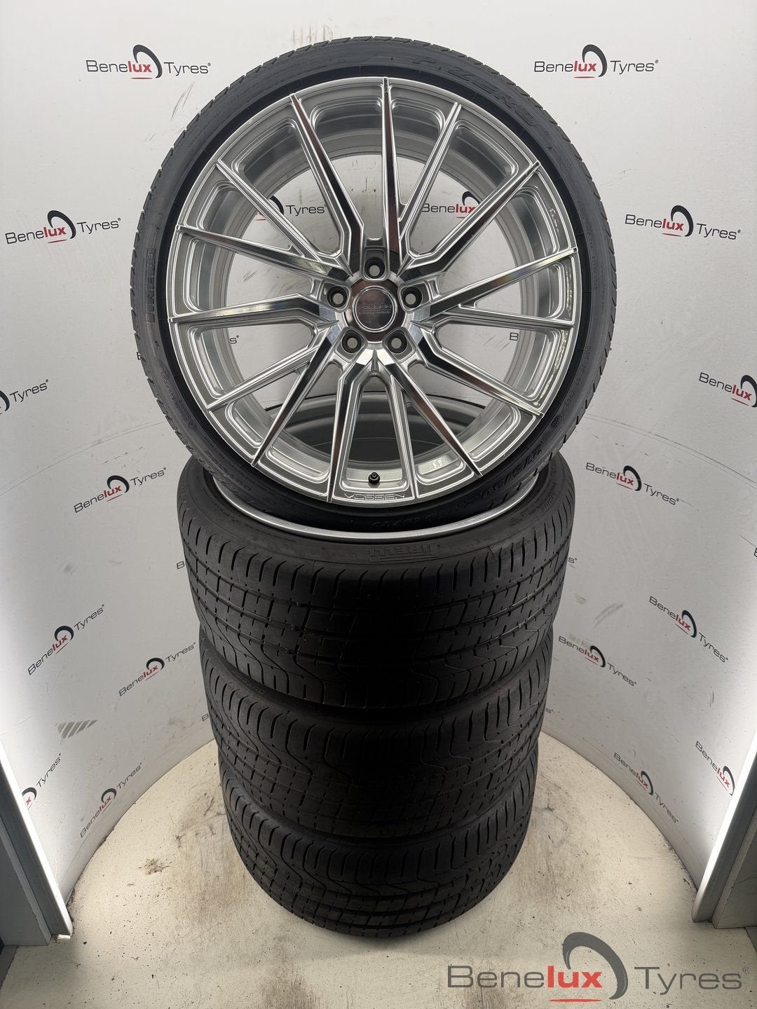 origineel Vossen Audi A4 A6 Q2 Q3 RSQ3 RS Q4 R8 RS4 RS6 S8 S, Gebruikt, -, 275 mm, -