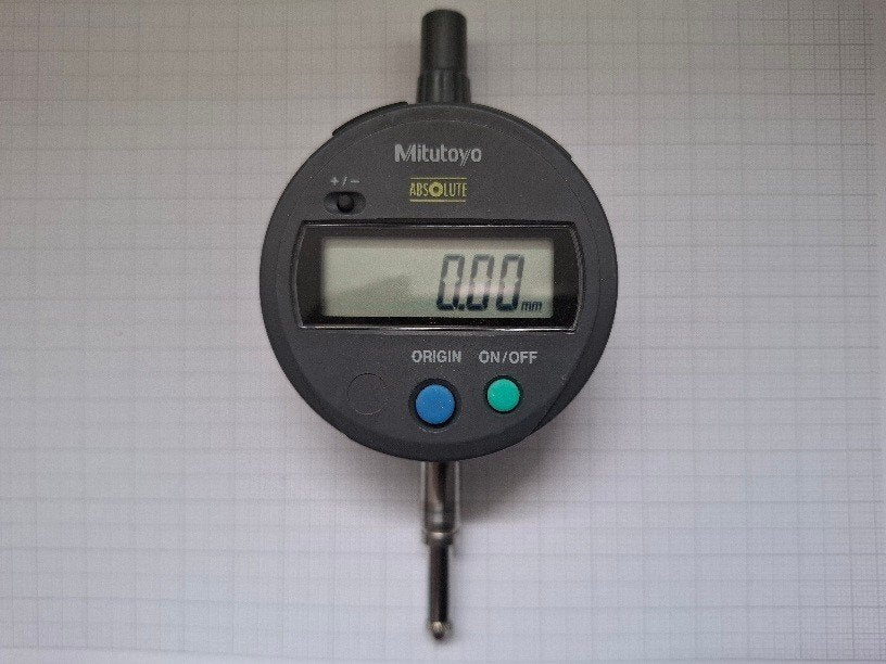 Digitale meetklok Mitutoyo plus toebehoren, Doe-het-zelf en Bouw, Meetapparatuur, Ophalen of Verzenden, Zo goed als nieuw, Accessoires